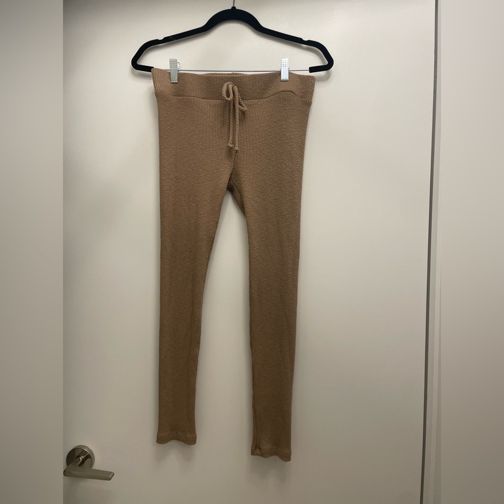Fashion nova wanderlust leggings size XL
